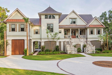 Choosing the Best Metal Roofing for Coastal Areas