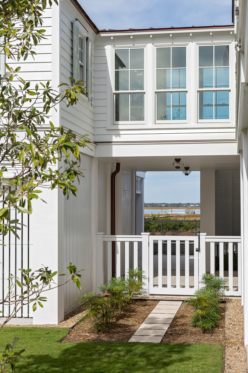 Island Beach Cottage Entry